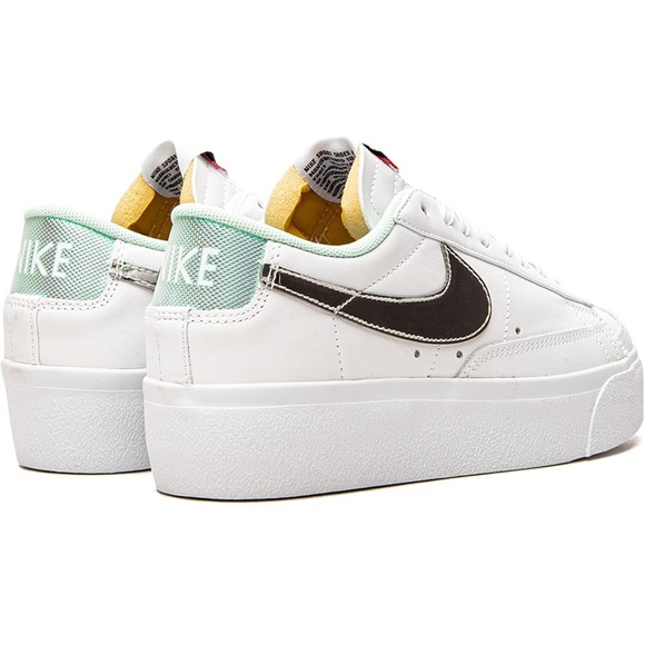 Iridescent/Mint Green Nike blazers - Picture 3 of 8